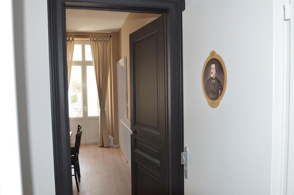 L'Empereur, Sa Femme Et Le Petit Prince Plombières-les-Bains Εξωτερικό φωτογραφία